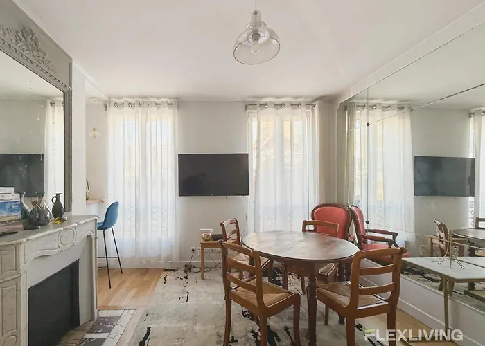 Unique One-bedroom Near The Arc De Triomphe *