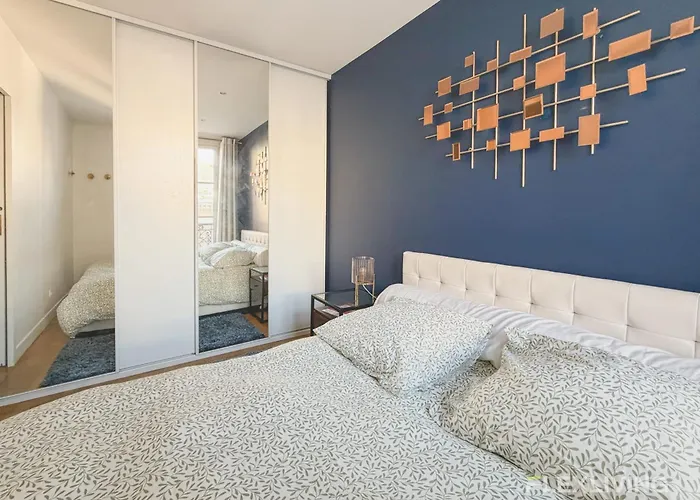 Unique One-bedroom Near The Arc De Triomphe פריז