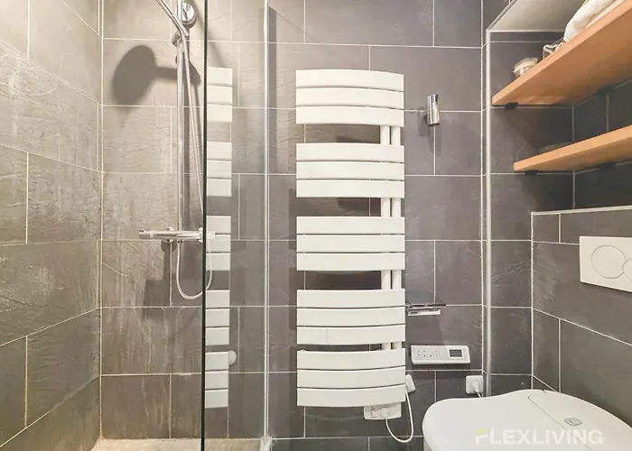 Unique One-bedroom Near The Arc De Triomphe